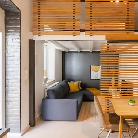 Homebydoni - Kueche I Terrasse I 500 Mbits Wifi I Design Loft Nahe Rmcc & Staatstheater Apartman *